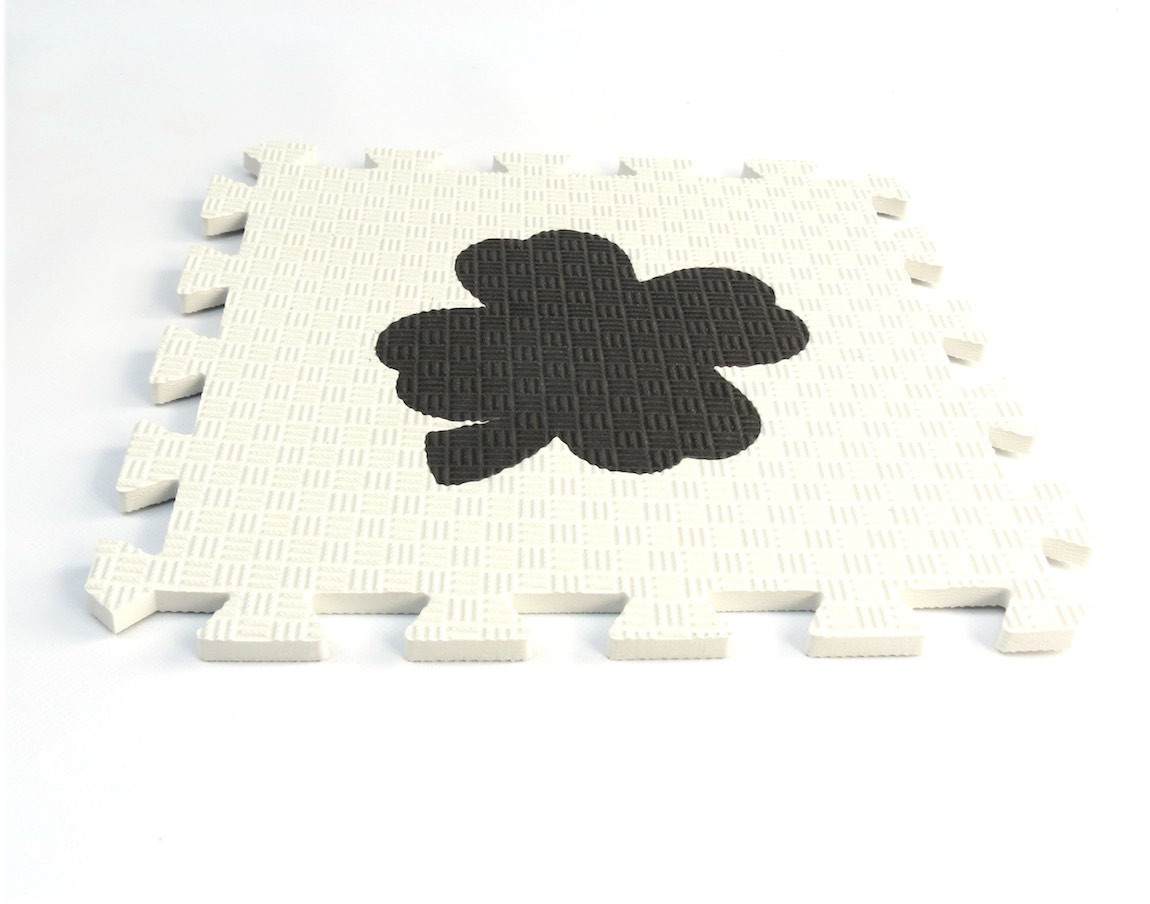 Toyformat Pěnový koberec MAXI EVA Čtyřlístek, II jakost - Bílo-černá- 202587 2j