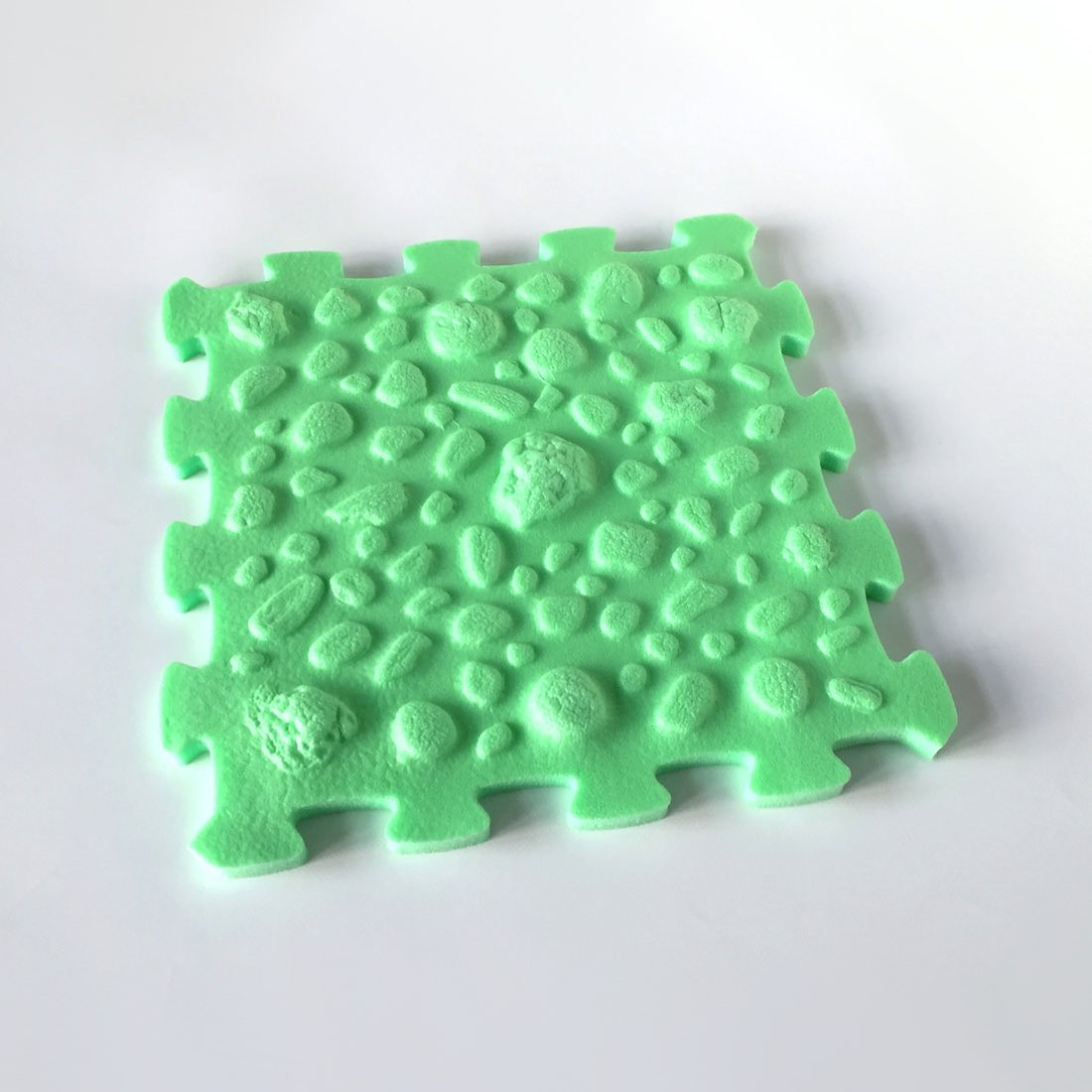 Toyformat Pěnový koberec Stepmat, jednotlivý díl - Zelená / Kamínky 203386